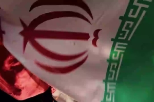 حب الوطن من الایمان - دانلود ویدئو نماهنگ استودیویی تو اگر پناه مایی چه غم از زمانه ما را حسن عطایی