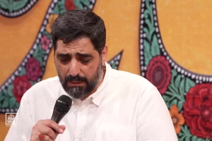 چایی حرم دوا و درمونه - دانلود ویدئو کلیپ سرود مولودی ولادت امام رضا (ع) 1404 حاج سید مجید بنی فاطمه