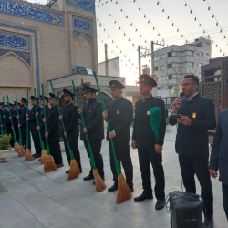 چاووش خوانی درمراسم جاروکشی حرم حضرت زینب س خواهرامام رضاع