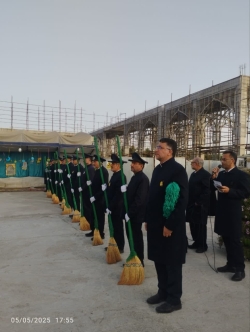 چاووش خوانی درمراسم جاروکشی حرم حضرت زینب س خواهرامام رضاع
