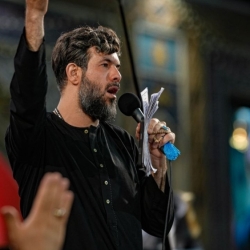 تصویر مراسم هیئت شب شهادت امام رضا (ع) 1405 کربلایی حسین ستوده - حرم امام رضا مشهد مقدس