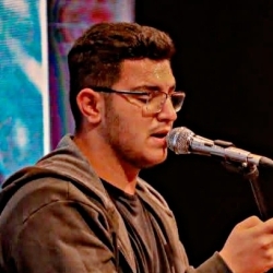 طاها پرنلو