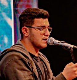 طاها پرنلو