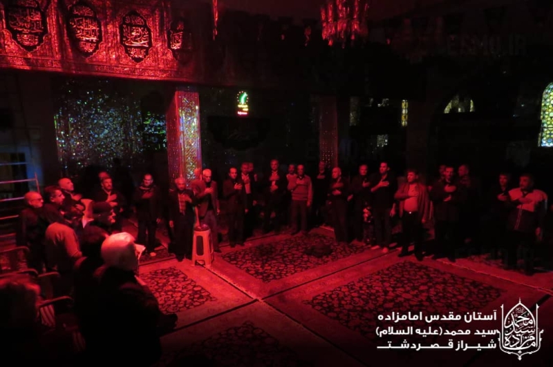 گزارش تصویری  مراسـم شام غریبـان حضرتــ فاطمہزهرا(س)   براے دیدن عکس هاے بیشتر esmqirp1953