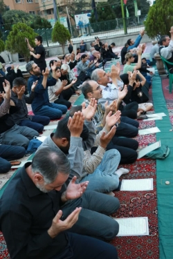 مراسم نماز و استغاثه 16 مرداد ماه آستان مقدس امام زاده عبدالله همدان