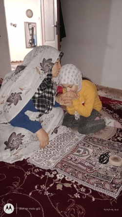 محیا حسینی فرد