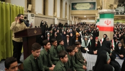 دیدار هزاران نفر از دانش آموزان و دانشجویان با رهبر معظم انقلاب
