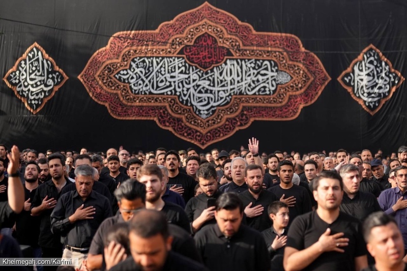 تصویر مراسم روز اول محرم 1404 1447 حاج محمود کریمی -  هیئت رایه العباس امامزاده علی اکبر چیذر