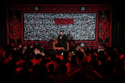 تصویر جلسه هیئت هفتگی خرداد 1404 کربلایی امیر برومند - هیئت حضرت حسن بن علی اصفهان - مراسم روضه