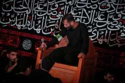 تصویر جلسه هیئت هفتگی خرداد 1404 کربلایی امیر برومند - هیئت حضرت حسن بن علی اصفهان - مراسم روضه