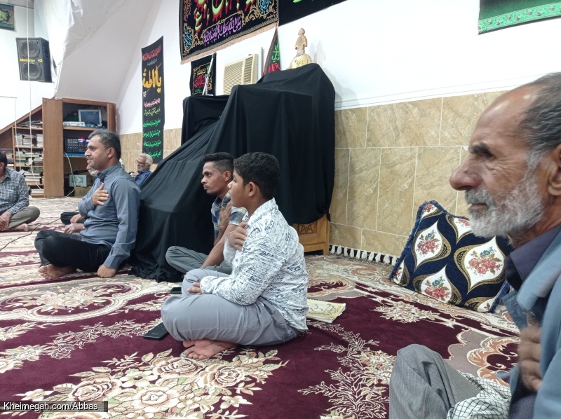 برپایی مراسم نوحه خوانی شب شهادت حضرت فاطمه زهرا س حسینیه بزرگ روستای گورزانگ ۱۴۰۳