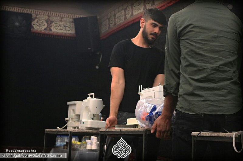 مرحله آماده سازی کارگاه جهاد دوزندگی روضه انصارالزهرا سلام الله علیها