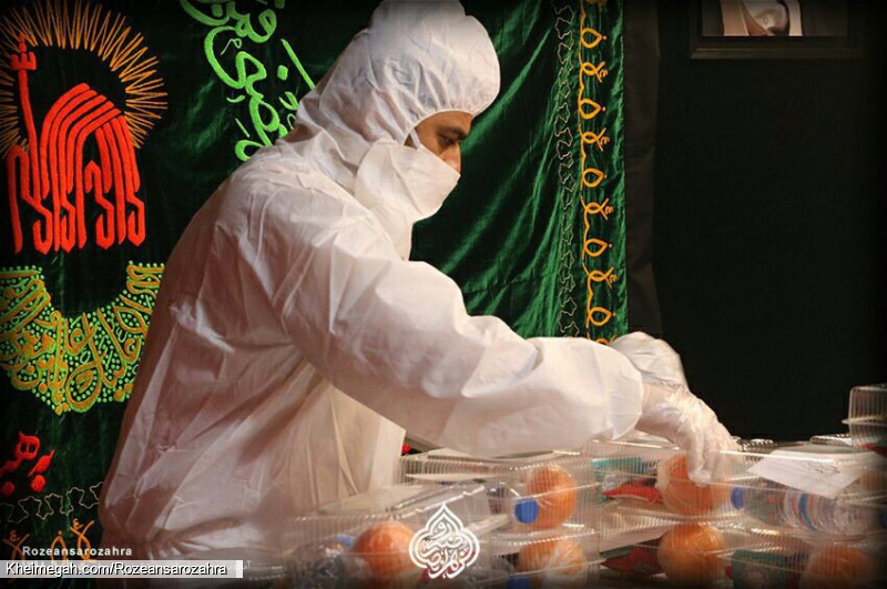 آماده سازی بسته پذیرایی جهت توزیع در بیمارستان