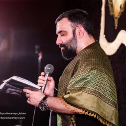 تصویر جلسه هیئت هفتگی 24 اردیبهشت 1404 - کربلایی جواد مقدم - هیئت بین الحرمین طهران - مسجد امام حسین