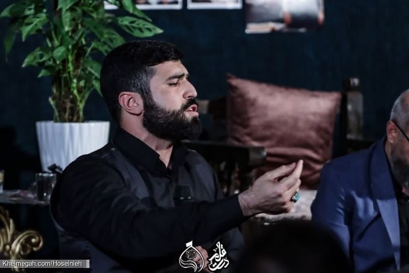 25 آبان 1402 -21
