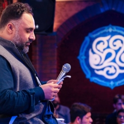 تصویر مراسم جشن ولادت حضرت فاطمه زهرا (س) آذر ماه 1404 کربلایی محمد فصولی
