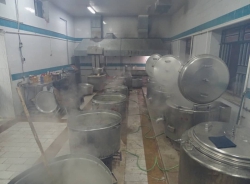 پخت اطعام برای ظهر روز شهادت