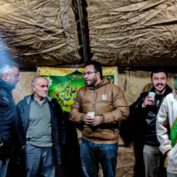 برپایی موکب پذیرایی شب نیمه شعبان 1403 توسط خادمین مسجدامام حسن مجتبی علیه السلام اسلام آباد زنجان