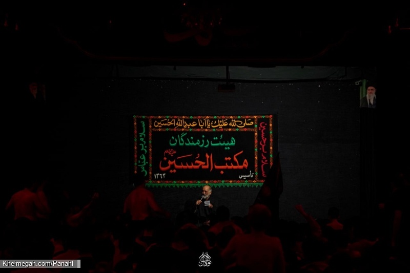 تصویر مراسم هیئت هفتگی 28 آذر 1404 کربلایی نریمان پناهی - هیئت رزمندگان مکتب الحسین امامزاده معصوم