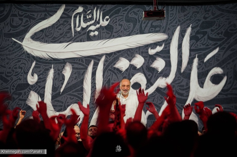 تصویر جلسه هیئت هفتگی 5 دی ماه 1404 کربلایی نریمان پناهی - هیئت رزمندگان مکتب الحسین امامزاده معصوم