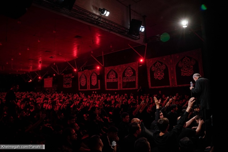 تصویر مراسم روز اول محرم 1405 کربلایی نریمان پناهی - محرم الحرام 1448 - هیئت رزمندگان مکتب الحسین ع)