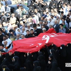 تشییع پیکر شهید سلمان امیر احمدی مدافع امنیت در گلزار شهدای گمنام شهرک شهید محلاتی