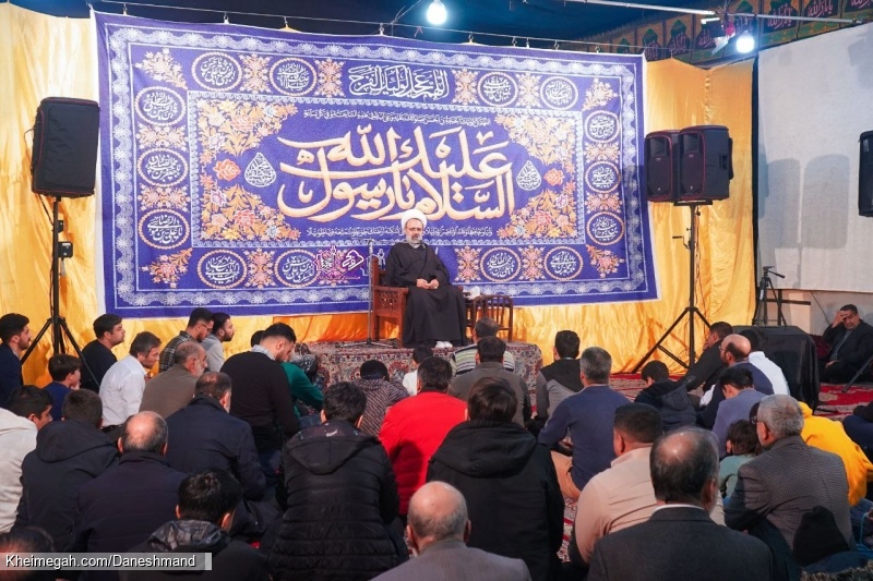 گزارش تصویری مراسم جشن مبعث رسول خدا (ص) 11 بهمن 1403 - استاد مهدی دانشمند - هیئت محبان الرضا مشهد