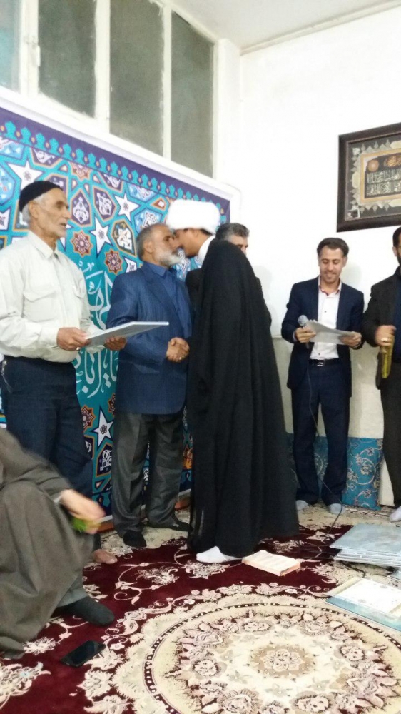 تجلیل از خادمان و مادحین و سخنرانان هیئت
