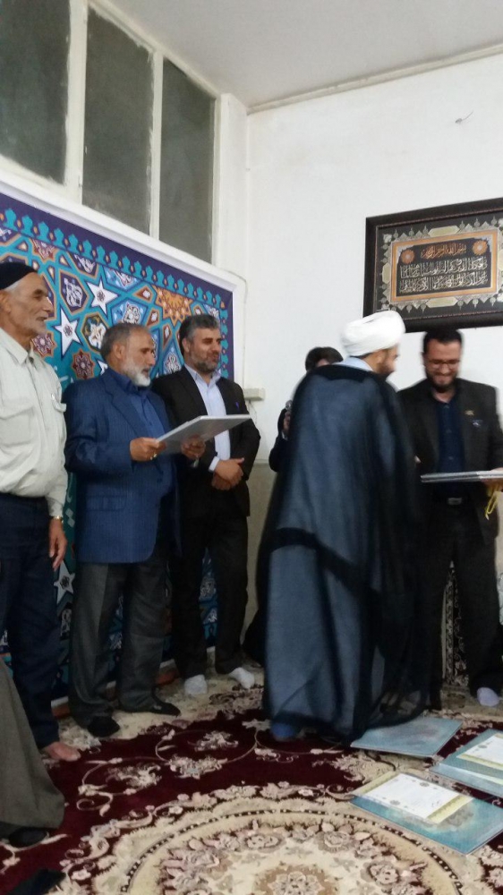 تجلیل از خادمان و مادحین و سخنرانان هیئت