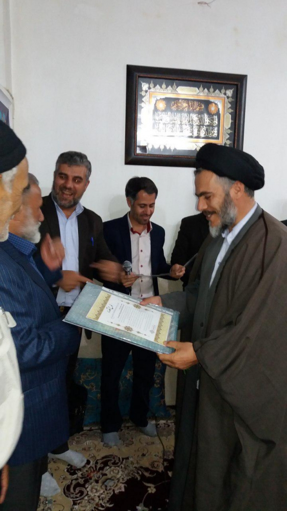تجلیل از خادمان و مادحین و سخنرانان هیئت