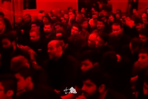روضه حضرت عباس (ع) حاج سعید حدادیان - ای بین دریا مثل آتش تاب خورده